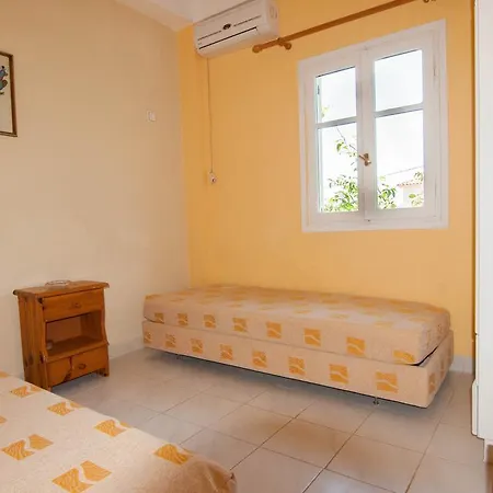 Aparthotel Bella Mousata