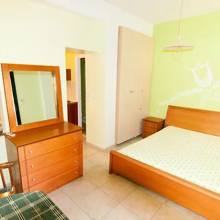 Bella Aparthotel Mousata